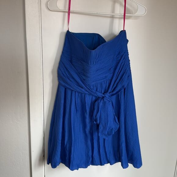 Betsey Johnson Strapless Bubble Hem Silk Mini Dress Size 8 Royal Blue - Picture 3 of 5